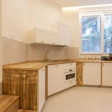 5fo6 Navigli - Duomo - Boho - Minimal * ميلان